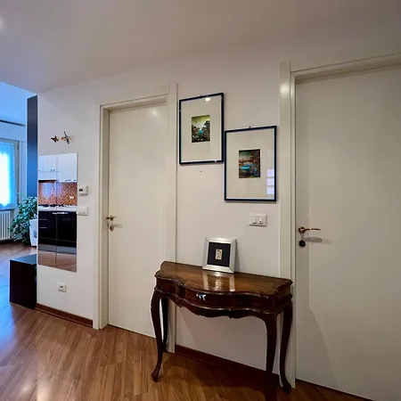 Apartment Charming Near Saragozza Bologna