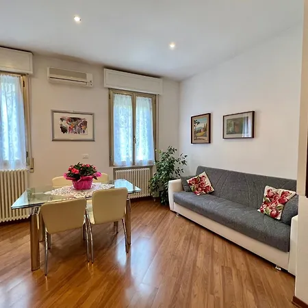 Charming Near Saragozza * 博洛尼亚