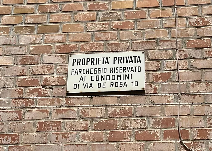 Charming Near Saragozza 아파트