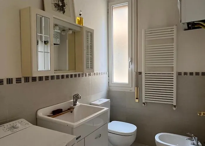 Charming Near Saragozza 아파트