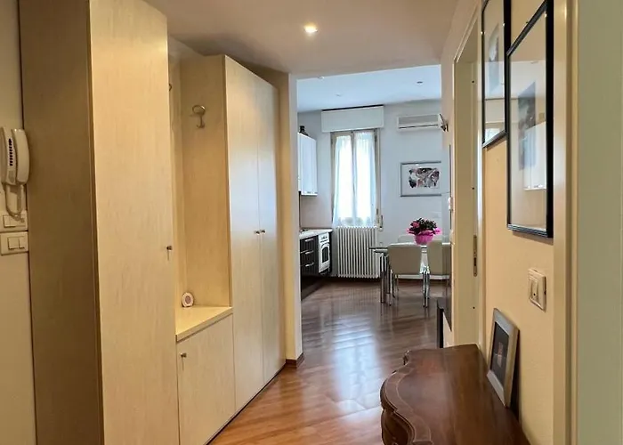 Charming Near Saragozza 아파트 볼로냐